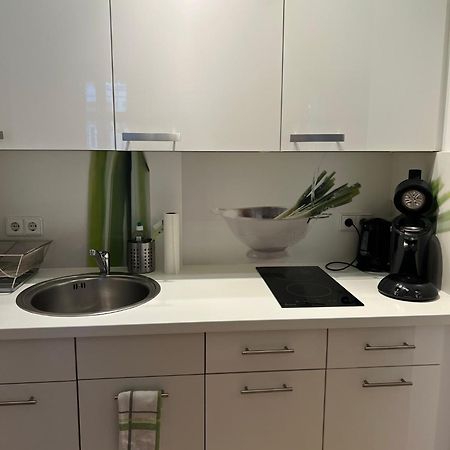 Apartment 1 Am Bahnhof Ерфурт Екстериор снимка